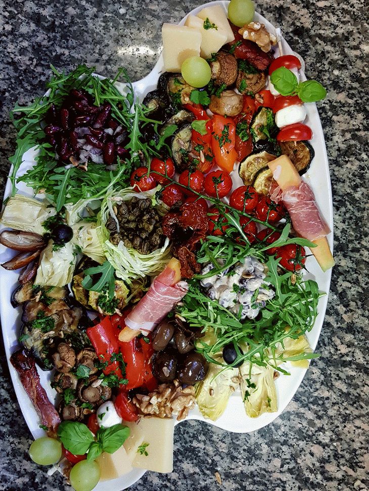 Antipasti-Platte vom Bellissima Catering